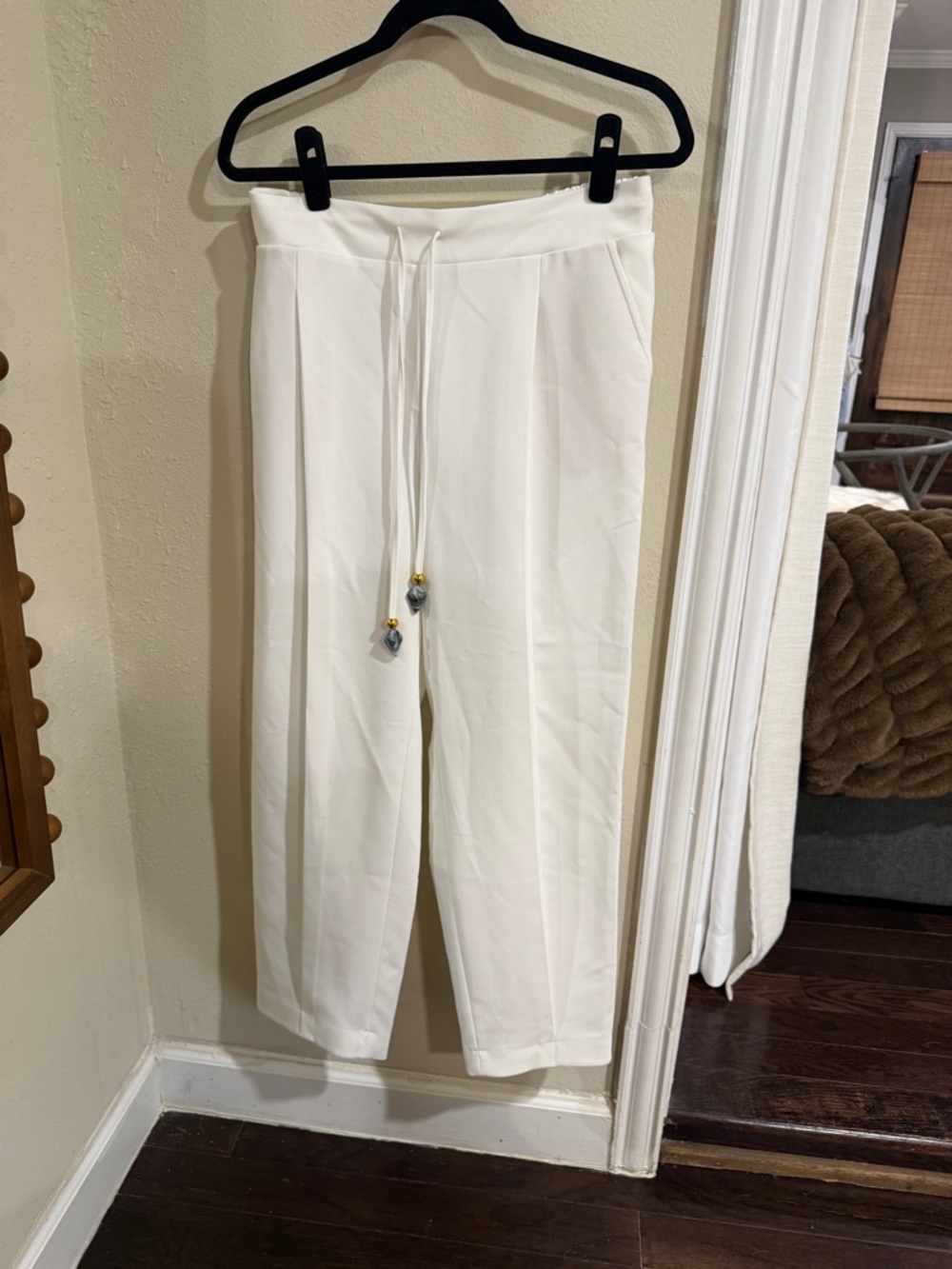 White Cropped Trousers with Blue Beaded Tassel